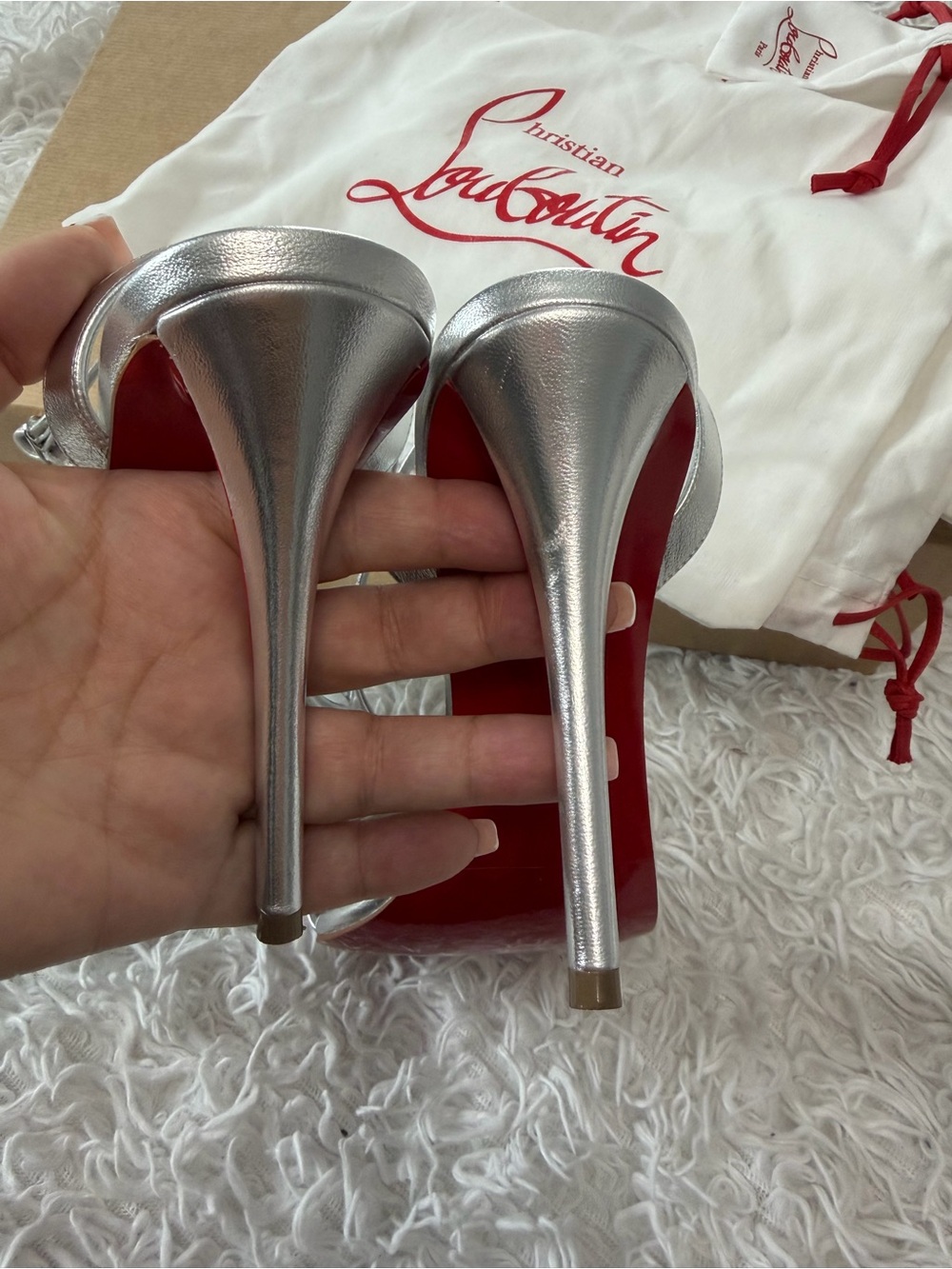 Christian Louboutin "Miss Z" sandals in metallic silver leather - Picture 8 of 15